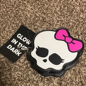 Monster High Skullette Coin Purse NWT glow in the dark